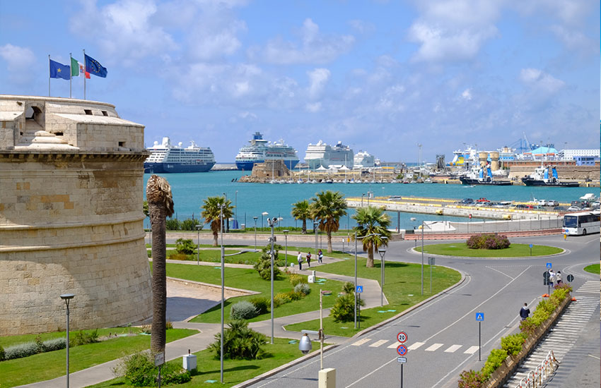 Civitavecchia port transfers 2 servizio NCC per il porto di Civitavecchia
